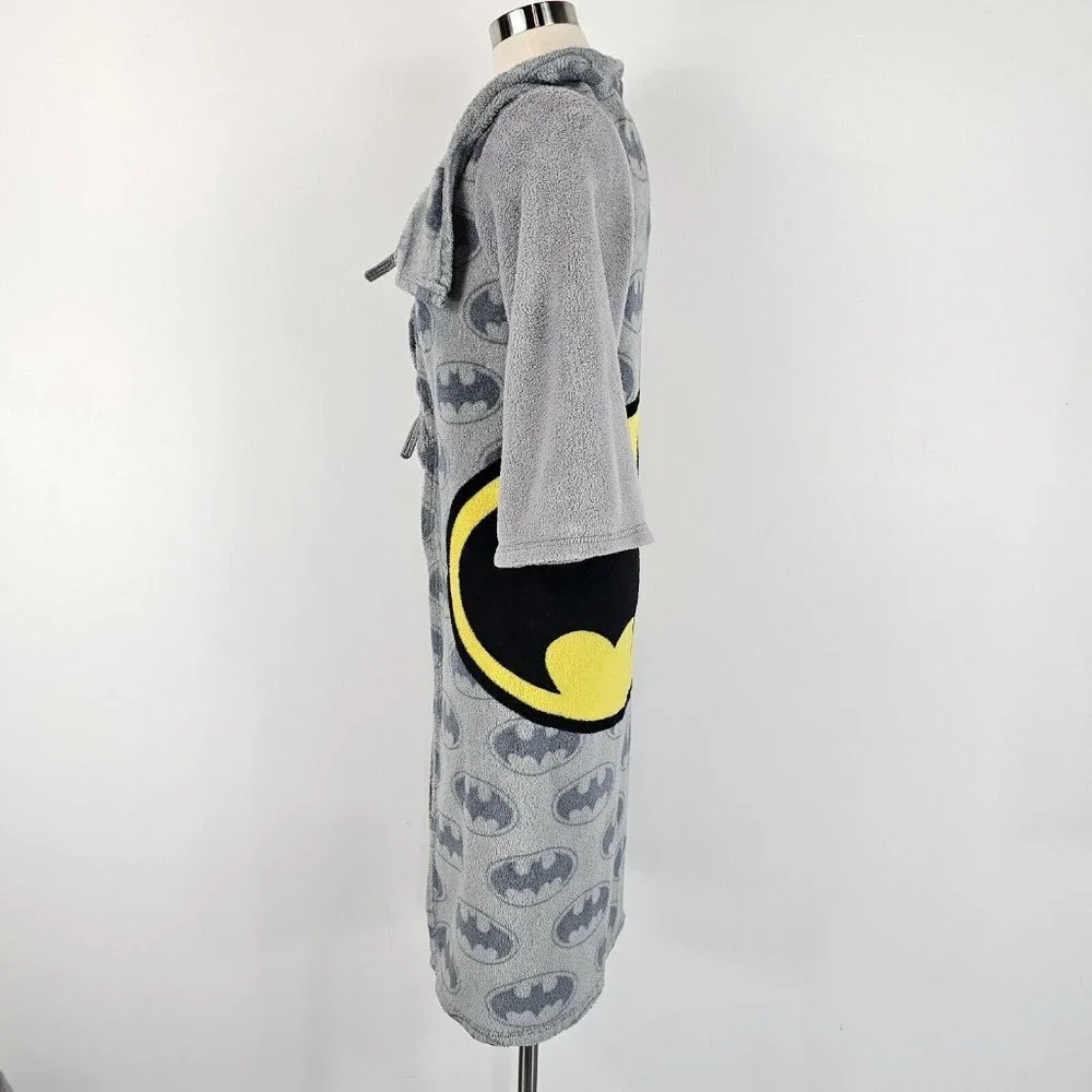 Batman Youth Boys Bath Robe One Size Kids Sizes 4-10 Gray Fleece Bat Back Logo